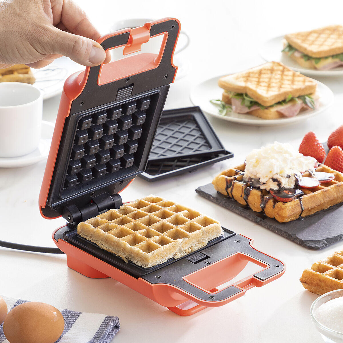 Gofrera y Sandwichera 2 en 1 con Recetas